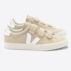 NWOB Veja Sneakers